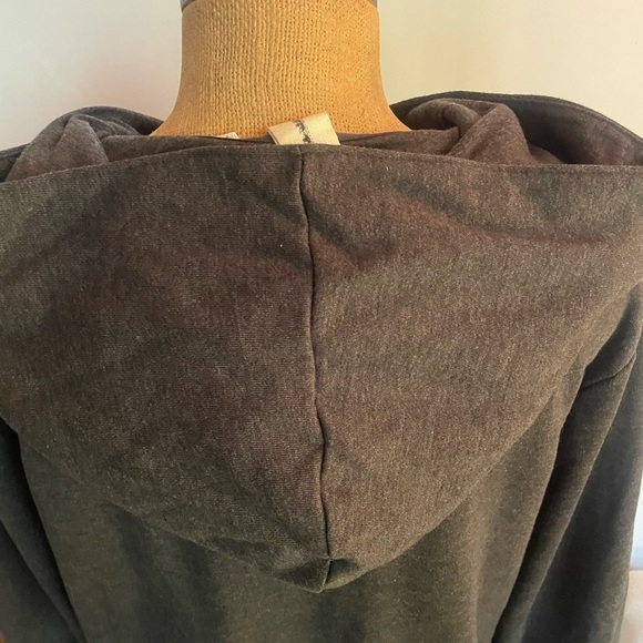 Tom Tailor Denim Gray Hoodie with 3 button at chest size XL - Picture 4 of 8